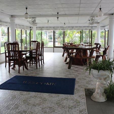 White Elephant Resort Сурин Экстерьер фото