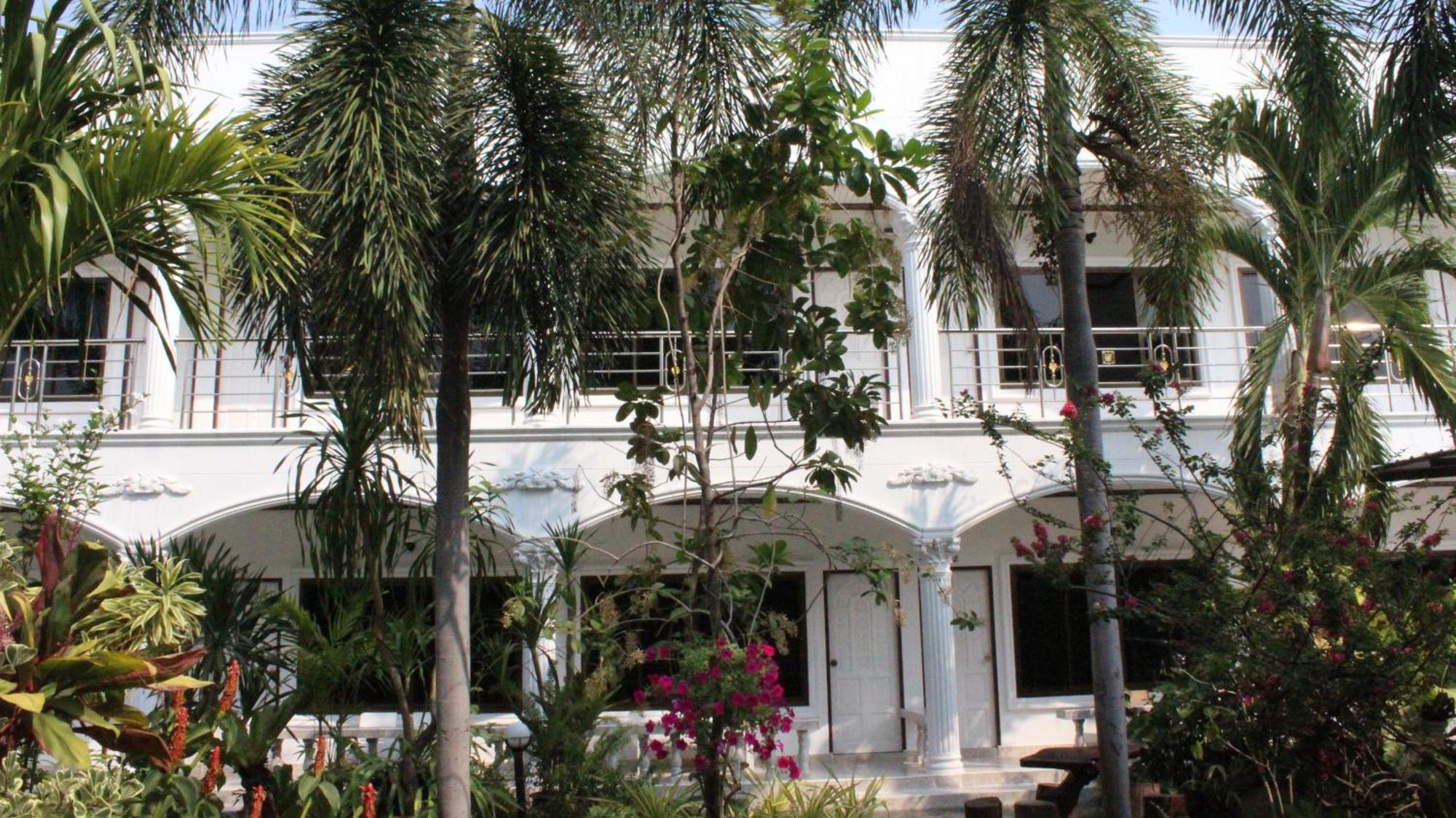 White Elephant Resort Сурин Экстерьер фото